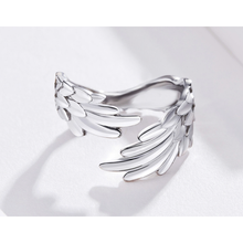 Load image into Gallery viewer, 100% 925 Sterling Silver Platinum Plating Adjustable Angel Wings Ring
